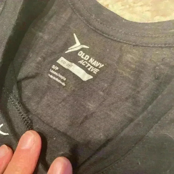 Work out tank top - Picture 3 of 3